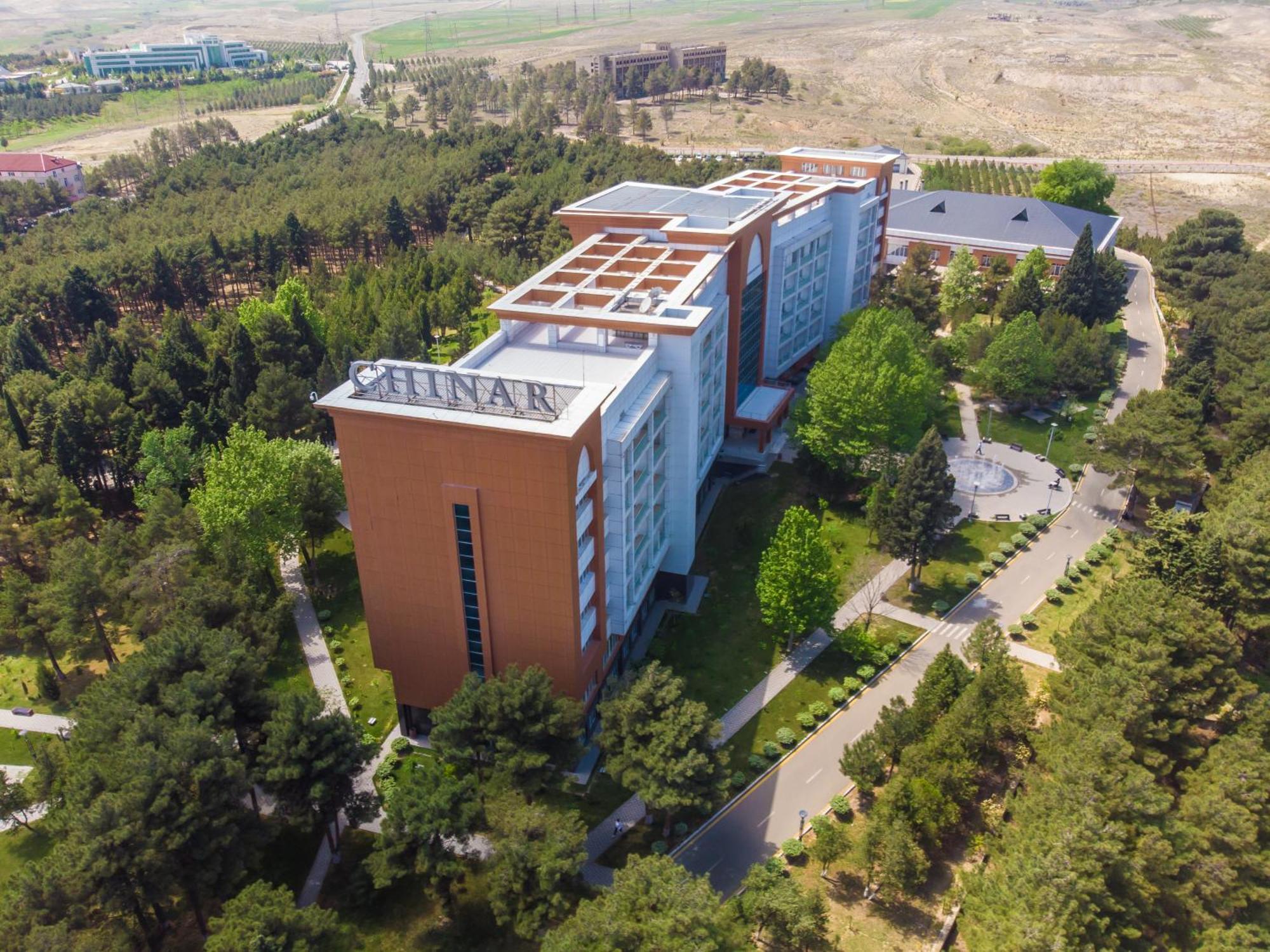 Chinar Hotel & Spa Нафталан Экстерьер фото