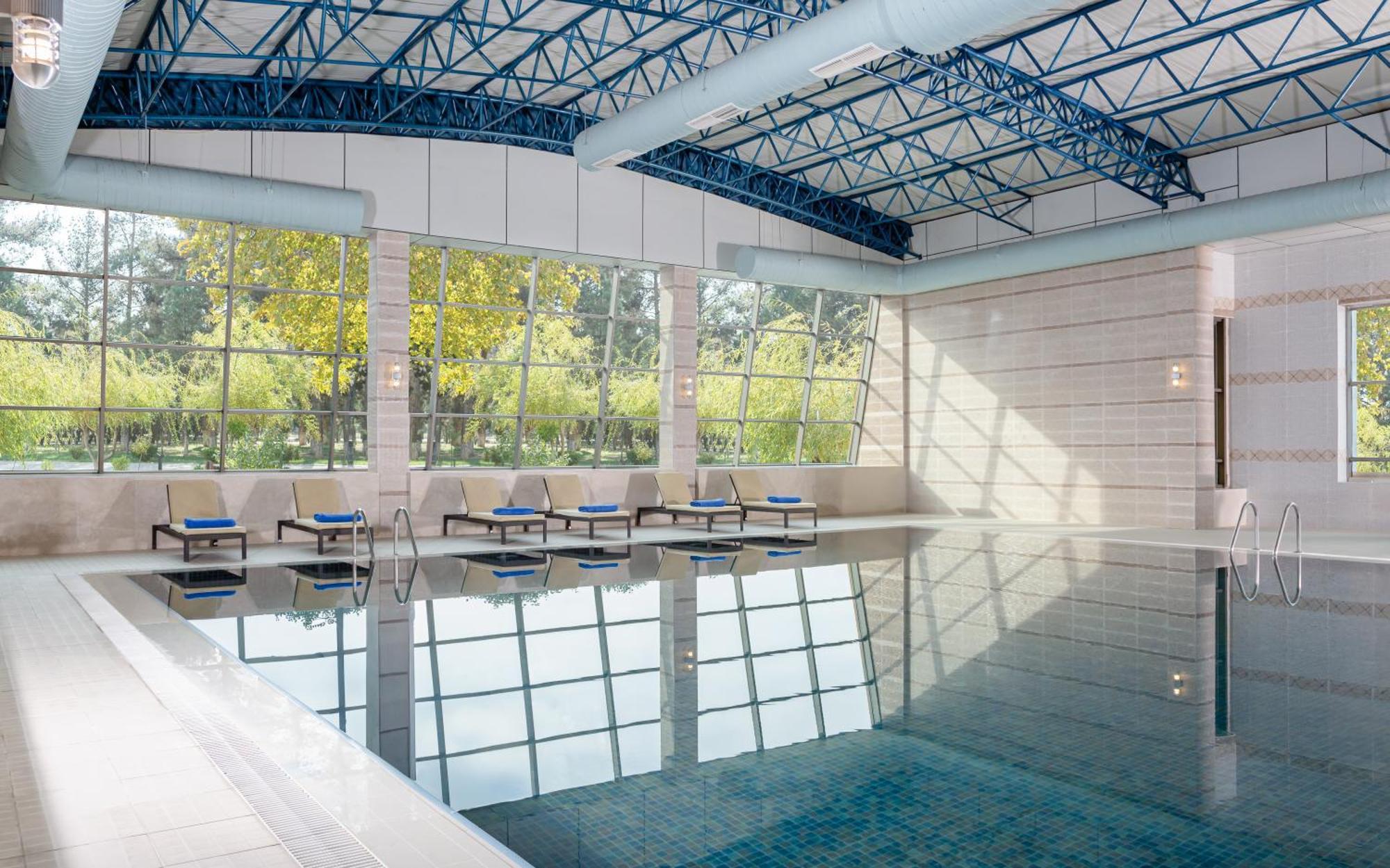 Chinar Hotel & Spa Нафталан Экстерьер фото