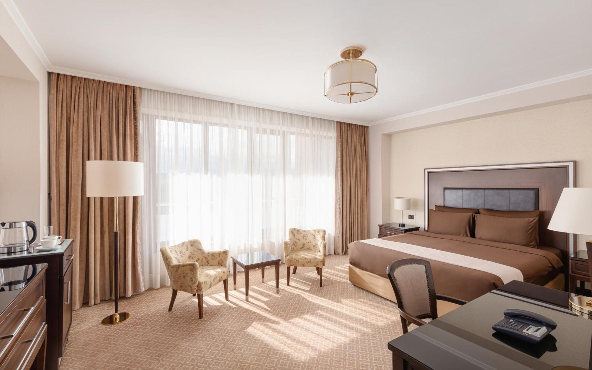 Chinar Hotel & Spa Нафталан Экстерьер фото