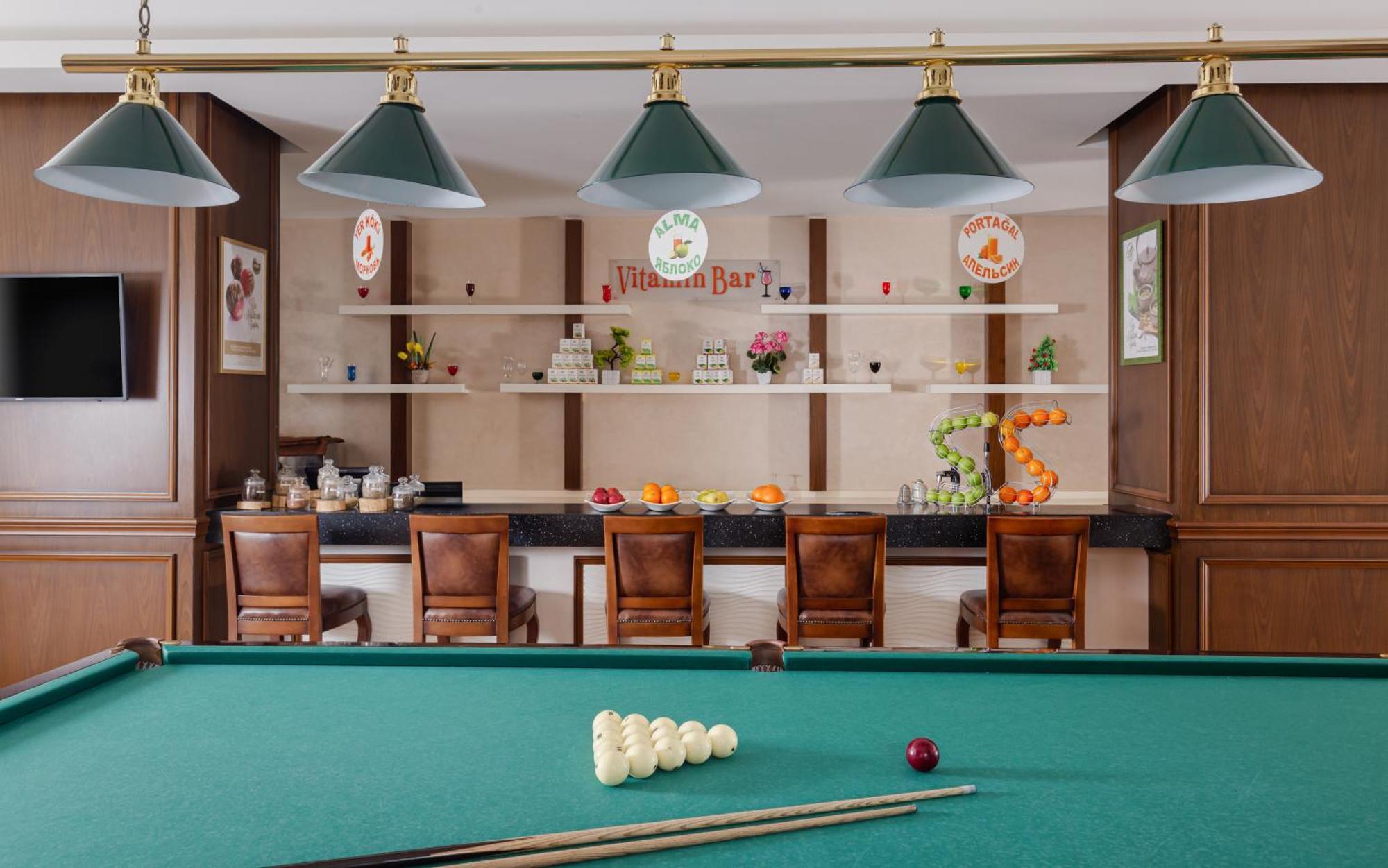 Chinar Hotel & Spa Нафталан Экстерьер фото